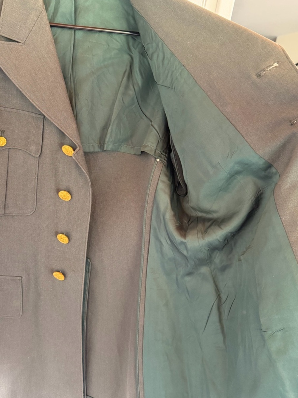 Vintage U.S. Army Dress Green Jacket w/ Patches Sz 40L - Picture 8 of 9